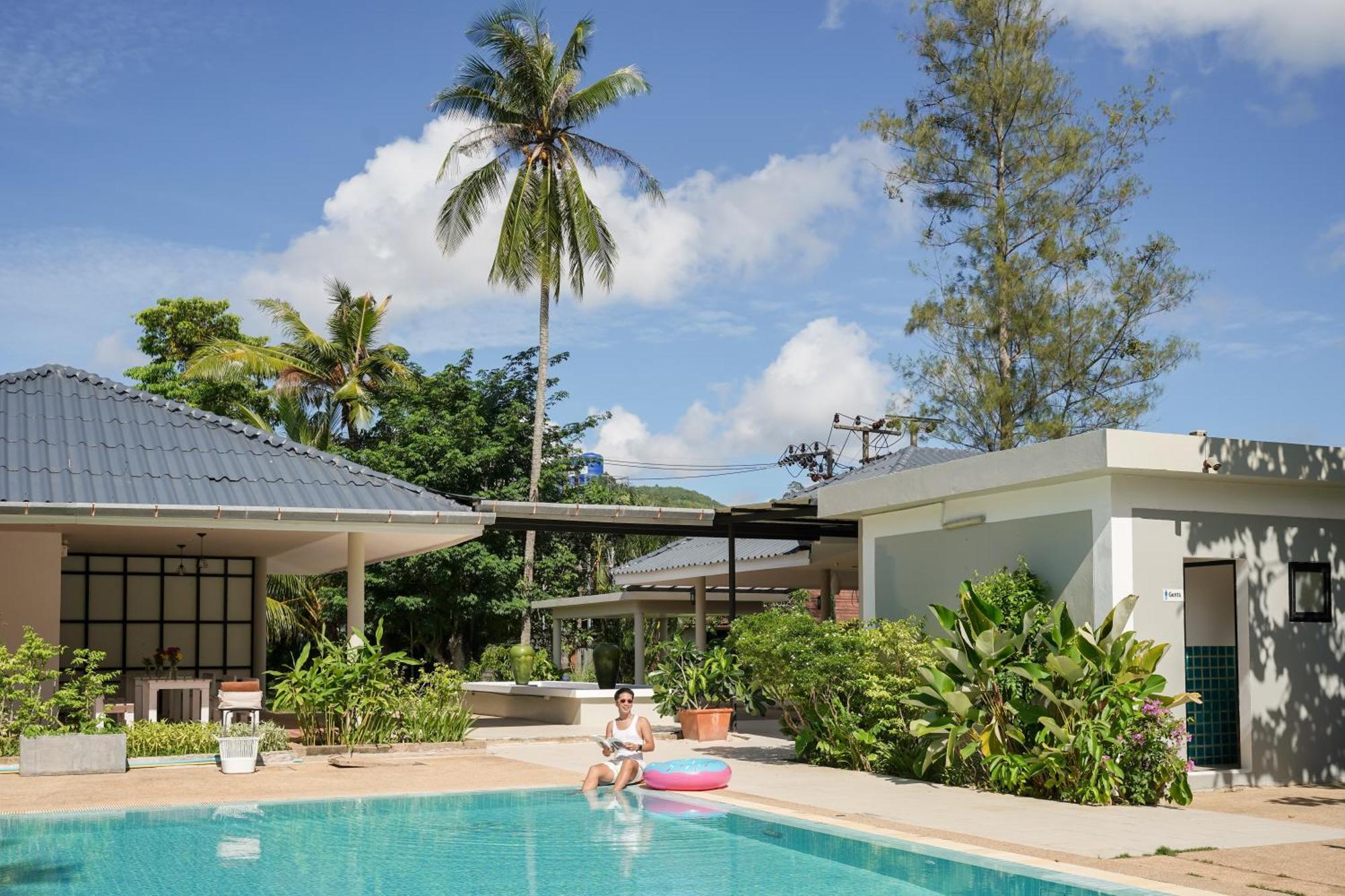 Isara Nai Yang Resort Exterior photo